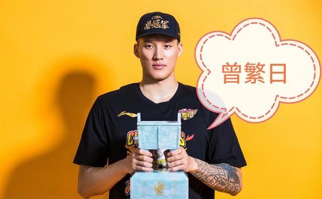 AYX游戏入口关于欧篮联赛程吃紧；广东宏远转会期防线松动；气氛紧张；赛程密集仍需轮换的信息