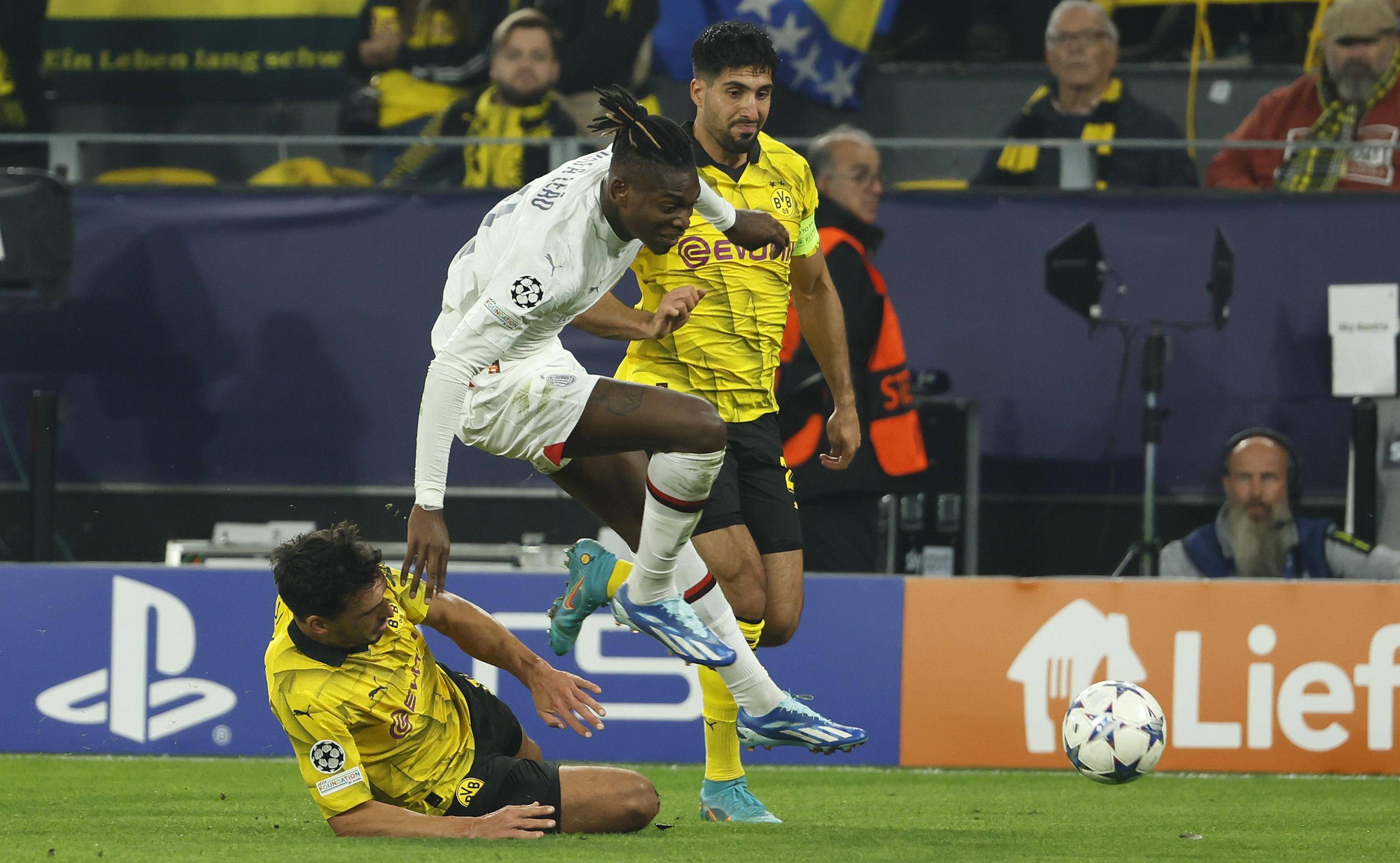 AYX游戏入口关于德甲倒计时，AC米兰国际比赛日止住颓势，细节引发关注，话题不断，年轻球员得到机会的信息